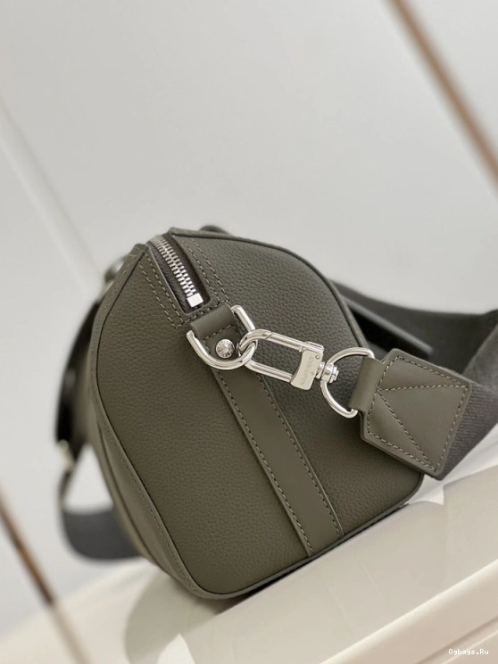 LOUIS CITY VUITTON KEEPALL 1218